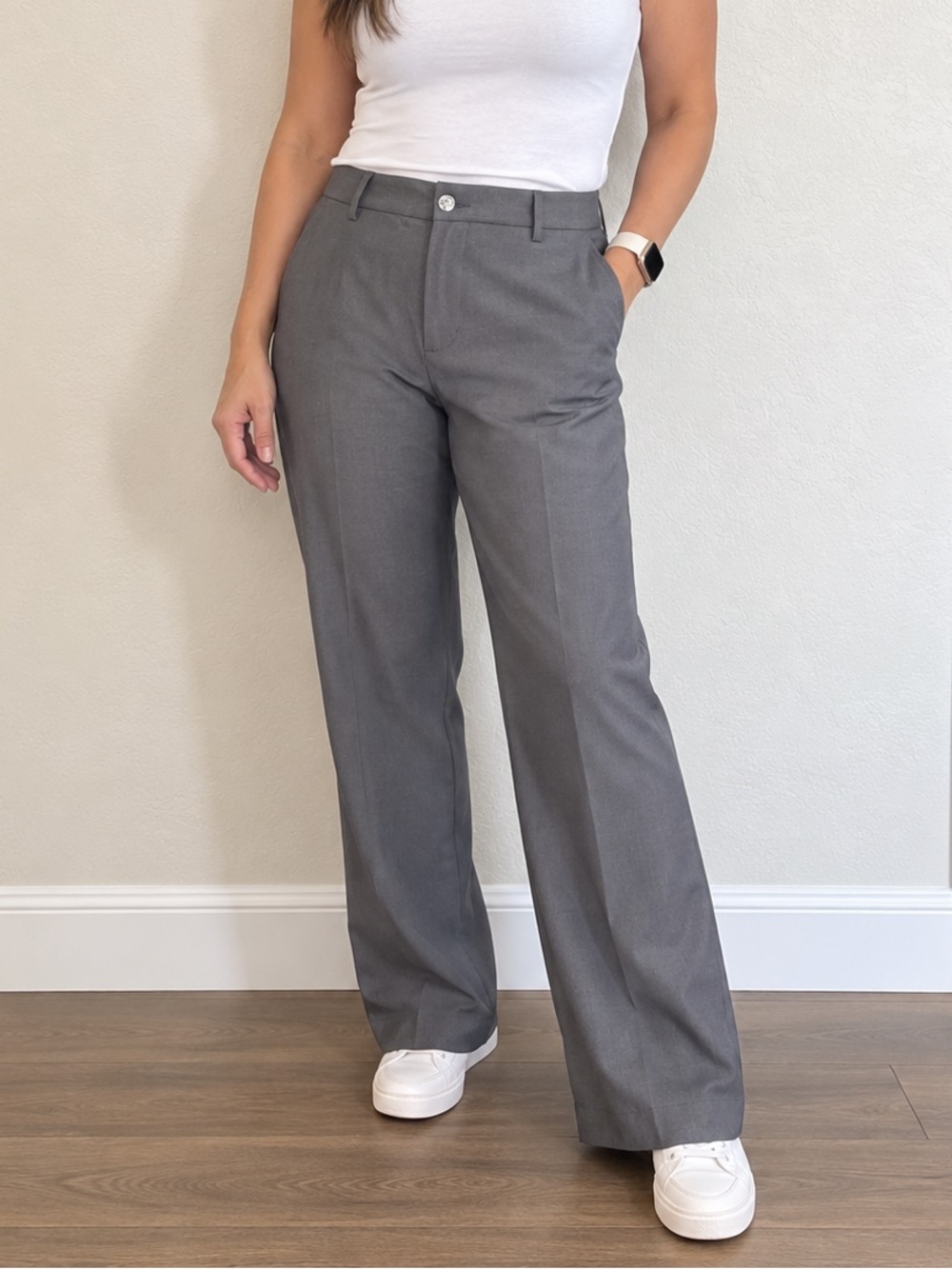 Lee Straight-Leg Dress Pants in Gray